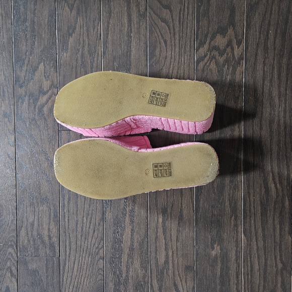 Pink Platform Sandals. Size 8 - Picture 5 of 5